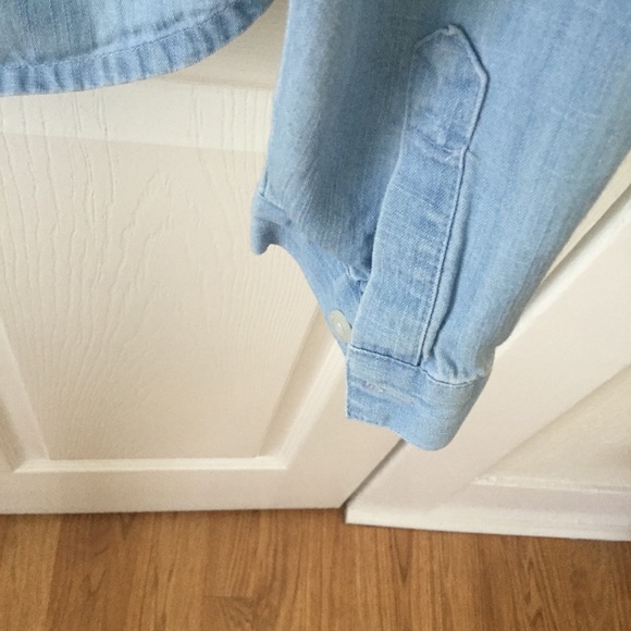 Volcom Chambray Denim Button Down Shirt - Picture 5 of 10